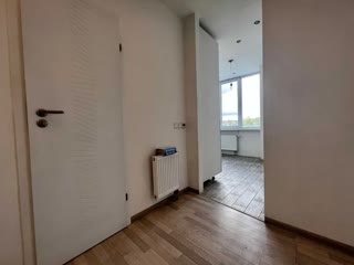 Продаж 3-кімнатної квартири біля метро Деміївська