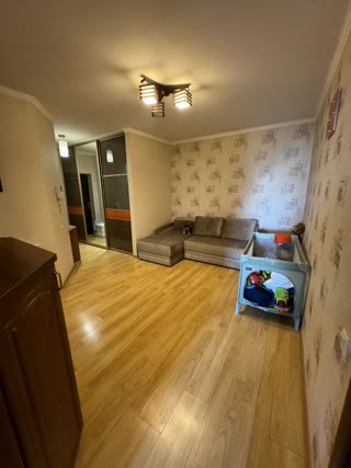 Продам 2к квартиру на Гагаріна