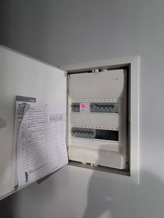 Продаж 2к квартири, вул. Щусєва, метро Сирець