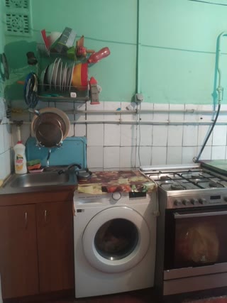 Продається 2-кімнатна гостинка, Індустріальний р-н