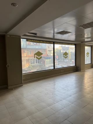 Universal commercial space for rent in Saburtalo