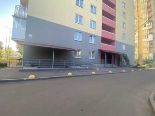 Продаж 1-кімнатної квартири в ЖК Оберіг поруч Парк Партизанської Слави