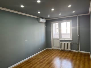 Продаж 1к квартири з новим ремонтом, метро Позняки