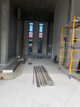 For Sale: High-Ceiling Commercial Space on Fridon Khalvashi Avenue – White Frame Condition