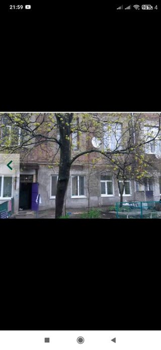 Продам комнату гостиничного типа пл. Защитников Украины