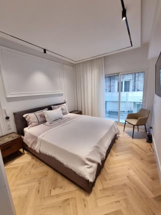 100 m² Apartment