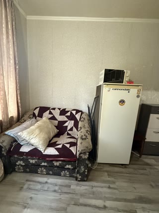 For Sale: Studio near KHTZ Metro