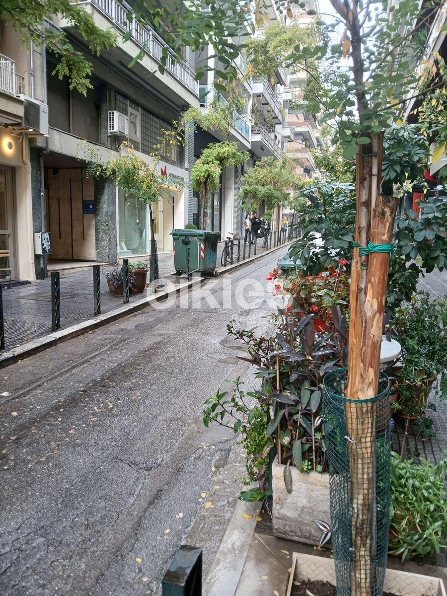 Κατάστημα 100τ.μ.