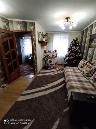 Продам квартиру в центрі міста Красноград