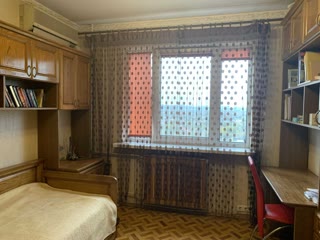 Продаж 3-кімнатної квартири, метро Вирлиця, Дарницький р-н