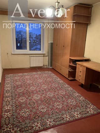Продажа 2-х комнатної квартири з видом на Молодіжний парк