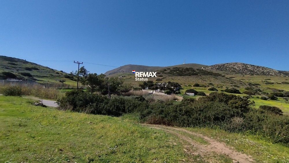 2518 m² Plot