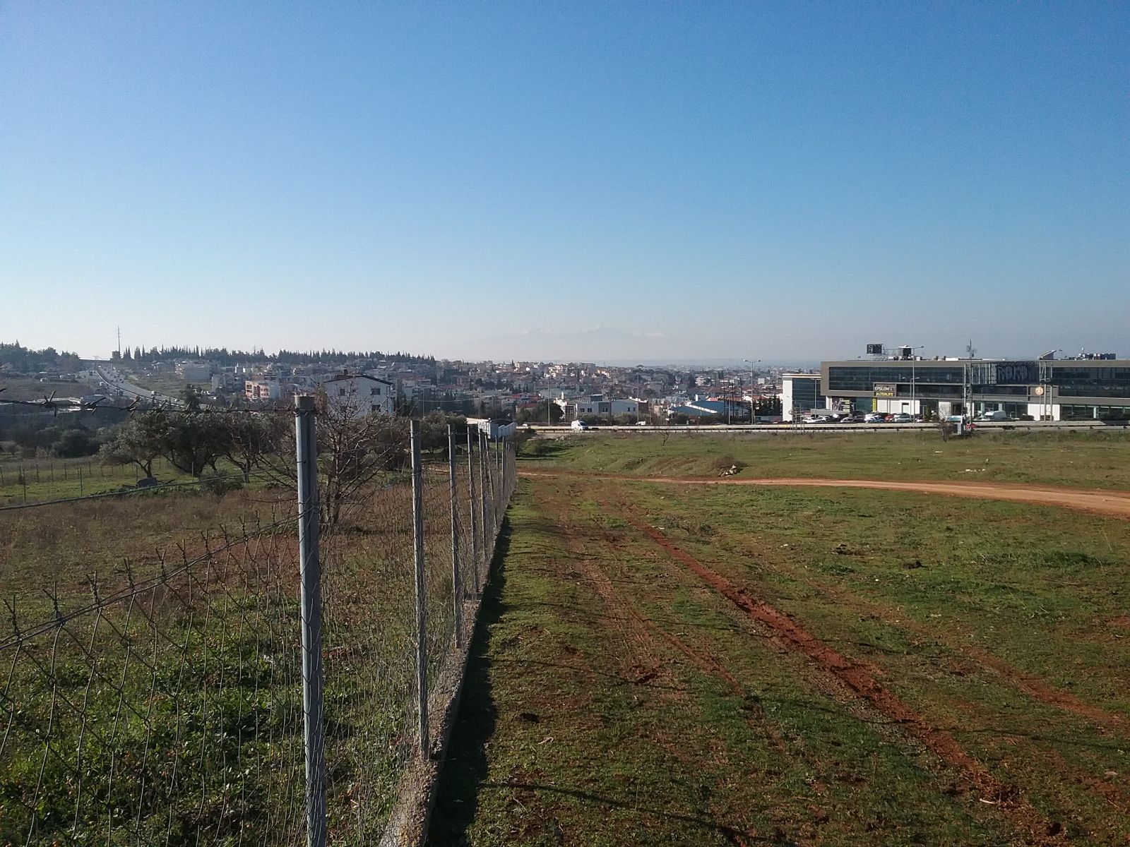 Αγροτεμάχιο 2700 τ.μ.