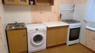 Продаж 2к квартири, вул. Кубанської України, метро Лісова