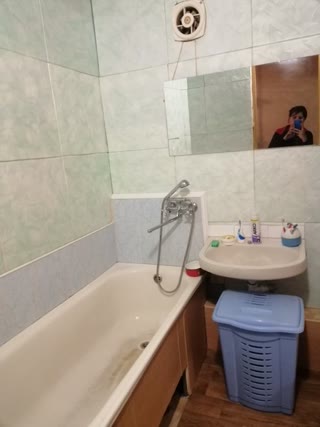 Продам 1 квартир