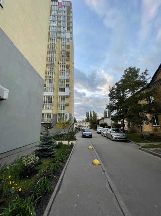 Продаж 1-кімнатної квартири в ЖК Оберіг поруч Парк Партизанської Слави