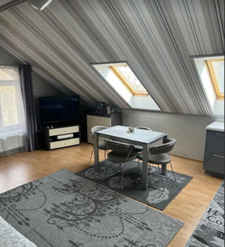🏡 Продаж 3-поверхового будинку | вул. Братів Дужих (Залізничний район, Львів)