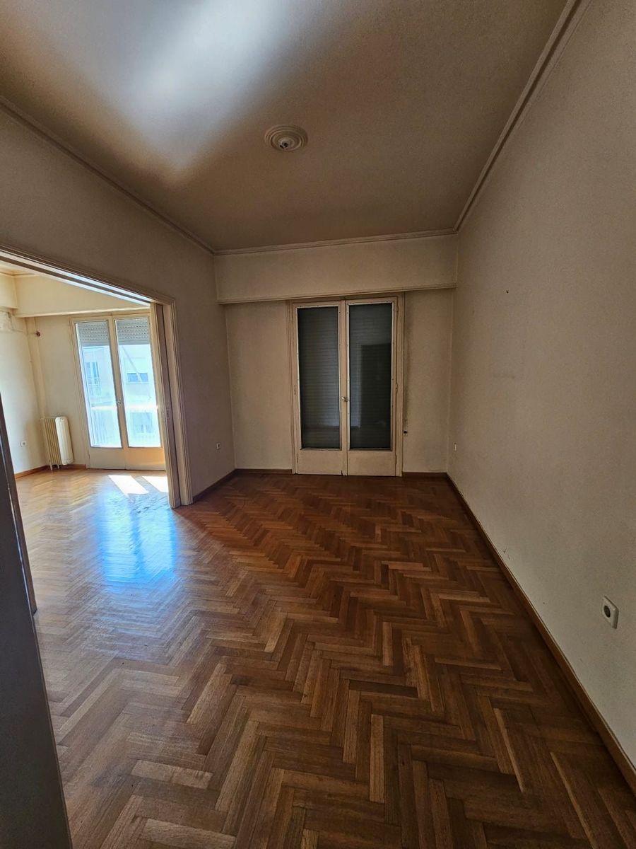 Квартира 102 м²