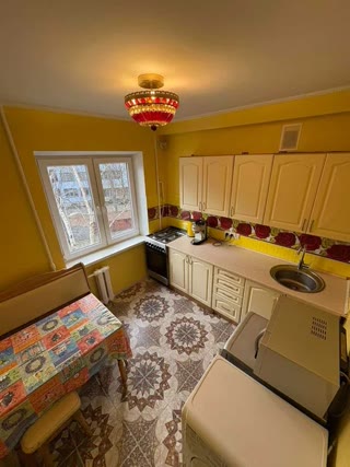 For Sale 2-room Apartment on Parkovo-Syretska Street, Syrets Park