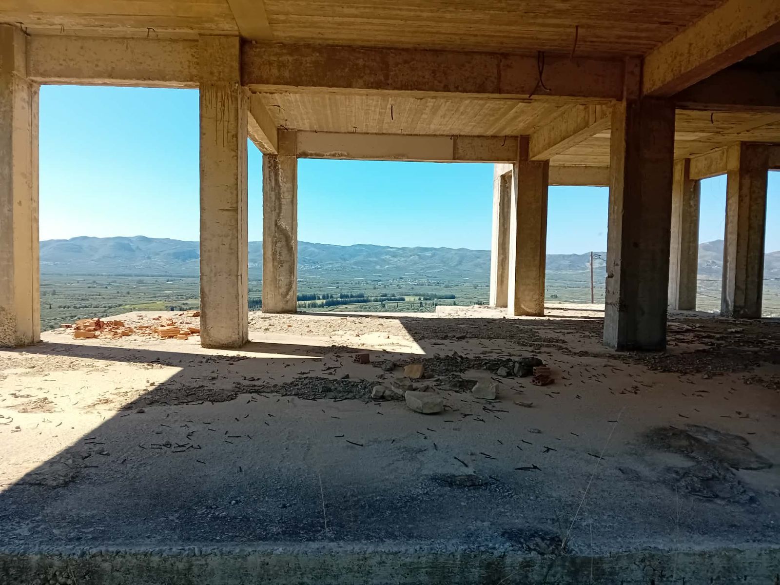 Μεζονέτα 214τ.μ.