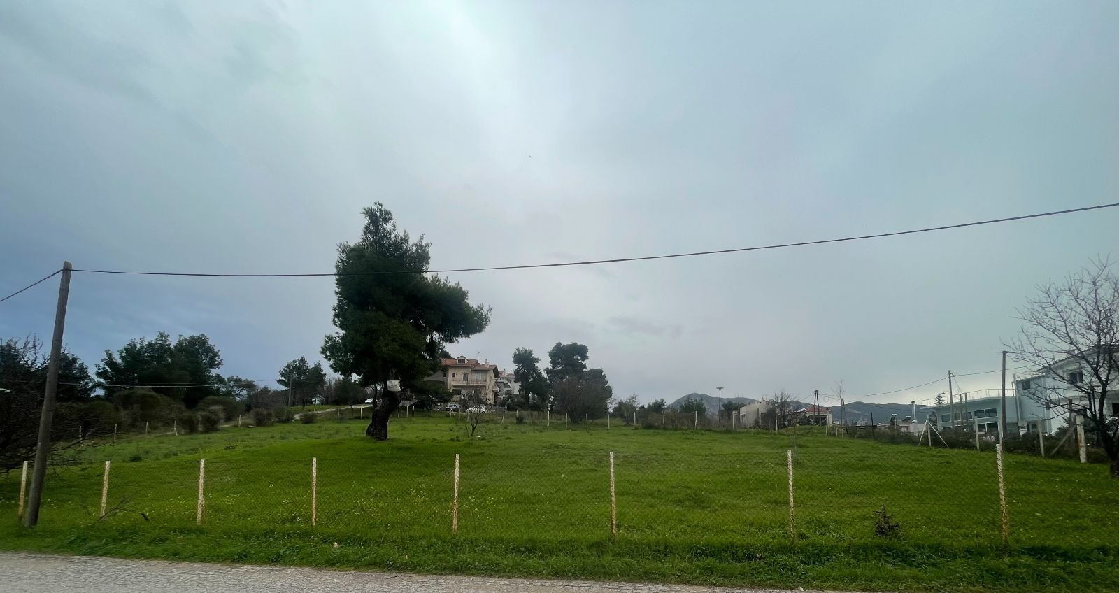 Οικόπεδο 1670 τ.μ.