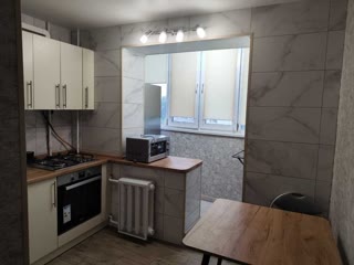 Продаж 1-кімнатної квартира біля метро Голосіївська