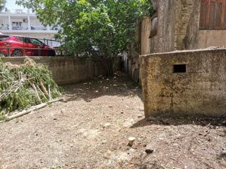 360 m² Plot