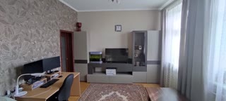 Продам двокімнатну квартиру 55 кв м кухня 10 кв м ,На ХТЗ (вул. Миру)