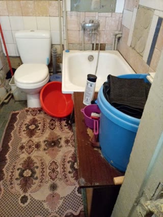 For Sale: House in Chuhuiv Near the City Beach