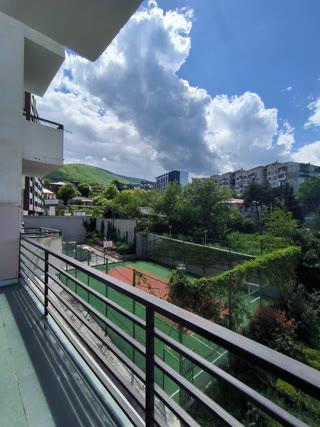 იყიდება 4 ოთახიანი ბინა  Domus Bagebi