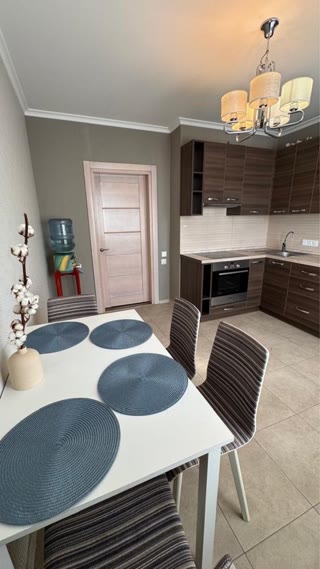 Продаж 2-кімнатної квартири в ЖК Амурський біля метро Васильківська