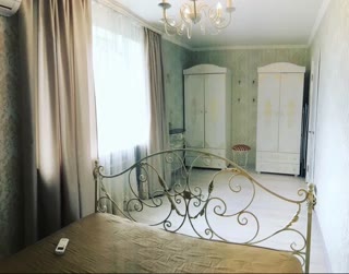 Продаж 2-кімнатної квартири в центрі Печерська, біля м. Звіринецька / м. Печерська