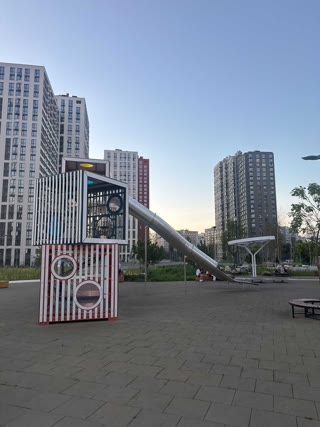 Продаж 2к-3к Квартира Варшавський Плюс. Видова. Дім 13.9
