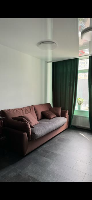 Продаж 2-кімнатної квартири в ЖК Галактика біля метро Лівобережна