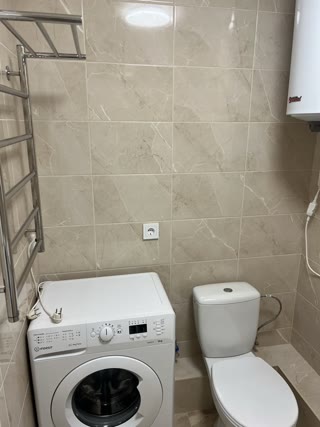 Sale of a 3-room apartment near Syrets Park