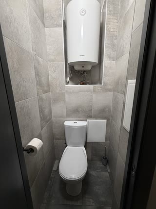 Продаж 1-кімнатної квартири біля метро Теремки та Голосіївського парку