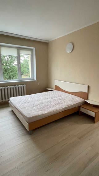 Продається однокімнатна з ремонтом, вул. Північна, Оболонський район