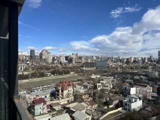 იყიდება 5 ოთახიანი ბინა ორთაჭალაში