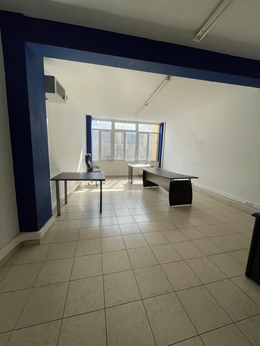 50 m² Office