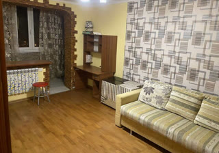 Продам 2х к квартиру Рогань
