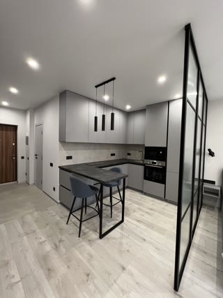 Продаж 1-кімнатної квартири в ЖК Svitlo Park біля метро Видубичі