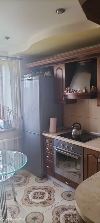 Продам 2к квартиру на Залютино, Холодна Гора. Заїжджай і живи