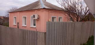 Продам хороший ухожений будинок зі всіма зручностями