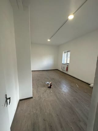Commercial space for rent in Samgori