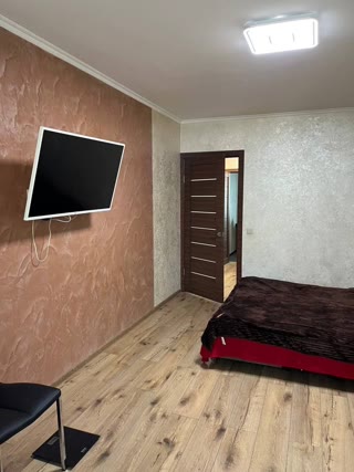 Продам 1к квартиру Холодна Гора