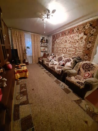 For sale 2 adjacent privatized rooms on Pecheritsy Street 13