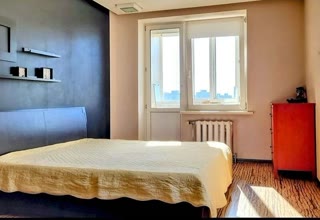 Rent of a cozy 3-room apartment – 79 m2. Dragomanova. Poznyaki. Darnytskyi