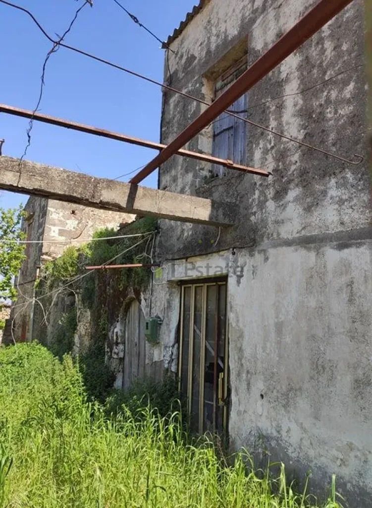 250 m² Detached House