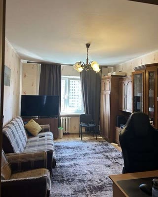 Продаж 1к квартири 42.7 кв. м на вул. Олени Пчілки, Позняки