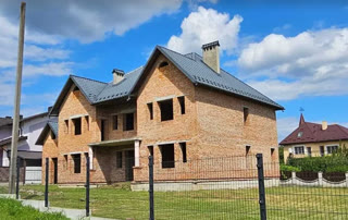 Продаж будинку 450 м² у Рясне-Руське (Львів)
